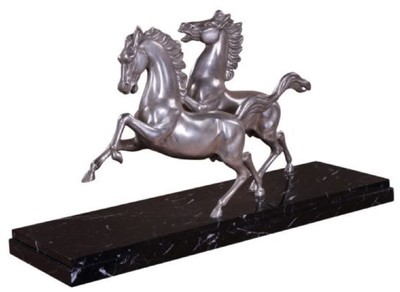 Casa Padrino Figure Bronzo di Lusso Cavalli Argento / Nero 80 x 25 x H. 43 cm - Sculture in Bronzo Deco Placcato Argento Elegante con Base in Marmo