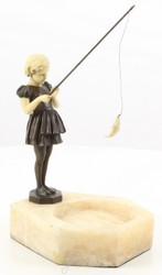 Casa Padrino Luxury Ashtray with Bronze Figure Girl with Fishing Rod Bronze / White 16 x 15 x H. 22.8 cm - Luxury Decoration