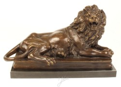 Casa Padrino figura de bronce de lujo de con base de mármol mentira león mirando a la derecha bronce / gris H. 38 cm - Calidad de Lujo