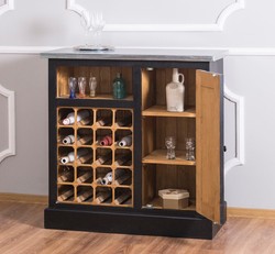 Casa Padrino Landhausstil Weinschrank Schwarz / Naturfarben / Silber casa padrino landhausstil massivholz kiefernholz weinschrank mit tür und verzinkter platte wohnzimmer hotel restaurant club bar büro möbel