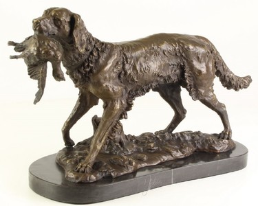 Casa Padrino sculpture en bronze de luxe chien de chasse bronze / or / noir H. 28 cm - Bronze Figure avec Socle en Marbre