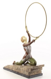 Casa Padrino figura bailarín de hula hula con figura de bronce de lujo con base de piedra natural multicolor 41,3 x 13 x H. 49,9 cm - Decoración de Lujo