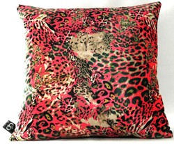 Casa Padrino Luxury Living Room Decorative Pillow Kansas Leo Multicolor 45 x 45 cm - Finest Velvet Fabric - Luxury Collection