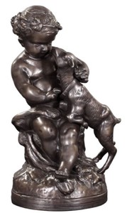 Casa Padrino figura de bronce de lujo de ángel con cordero bronce 21 x 20 x H. 38 cm - Escultura de Bronce Deco