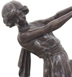 Casa Padrino figura de bronce de lujo dama de baile bronce / marrón oscuro 22 x 11 x H. 51 cm - Deco Figura sobre Base de Madera