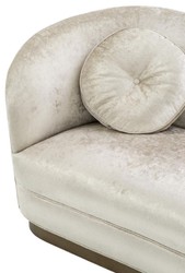 Casa Padrino Luxury Living Room Sofa White-Beige / Bronze 230 x 85 x H. 82 cm - Curved Luxury Couch with 2 Decorative Cushions