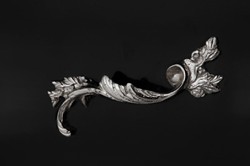 Casa Padrino cómoda de lujo barroco con 2 cajones y encimera de mármol negro brillante / plata / negro 100 x 53 x H. 85 cm - Muebles de Lujo en Estilo Barroco