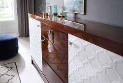 Casa Padrino luxury dresser with 3 doors and drawer white / glossy brown 171.4 x 45 x H. 96.6 cm - Luxury Furniture