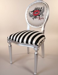 Pompöös by Casa Padrino Luxury Baroque Dining Chairs Pink Lips Black / White Stripes / Silver - Pompöös Baroque Chairs designed by Harald Glööckler - 4 Dining Chairs Pompöös by Casa Padrino Luxury Baroque Dining Chairs Pink Lips Black / White Stripes / Silver - Pompöös Baroque Chairs designed by Harald Glööckler - 4 Dining Chairs