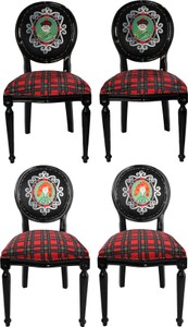 Casa Padrino Luxus Barock Esszimmer Set 4 Esszimmerstühle Schottland Mann und Frau Mehrfarbig / Schwarz casa padrino luxus barock esszimmer set 4 massivholz samt esszimmerstühle küchenstühle schottland mann und frau esszimmer hotel restaurant möbel küchenmöbel