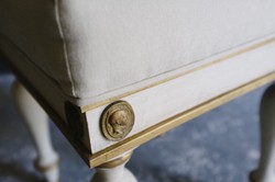 Casa Padrino Luxury Baroque Stool White / Antique Gold 41 x 41 x H. 54 cm - Solid Wood Baroque Stool - Baroque Furniture