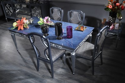 Casa Padrino set da pranzo barocco di lusso blu / grigio / argento - Tavolo da Pranzo e 4 Sedie da Pranzo - Mobili Sala da Pranzo Barocchi Casa Padrino set da pranzo barocco di lusso blu / grigio / argento - Tavolo da Pranzo e 4 Sedie da Pranzo - Mobili Sala da Pranzo Barocchi