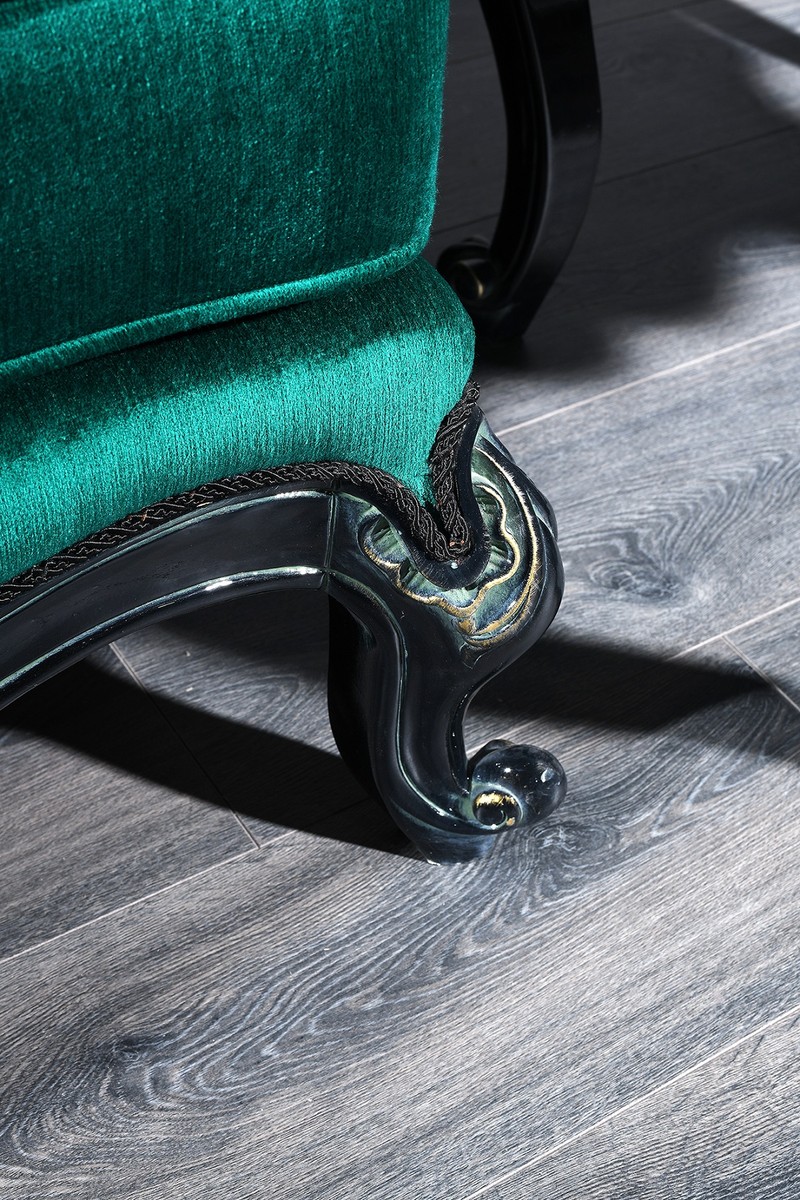 Casa Padrino Canapé Baroque de Luxe Chesterfield Vert / Noir / Or 240 x 88 x H. 105 cm - Mobilier de Salon de Style Baroque Casa Padrino Canapé Baroque de Luxe Chesterfield Vert / Noir / Or 240 x 88 x H. 105 cm - Mobilier de Salon de Style Baroque