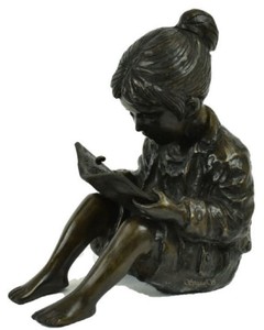Casa Padrino figura de bronce de lujo niña sentada con libro bronce / negro 19 x 27 x H. 30 cm - Escultura de Bronce - Figura Deco - Accesorios Deco