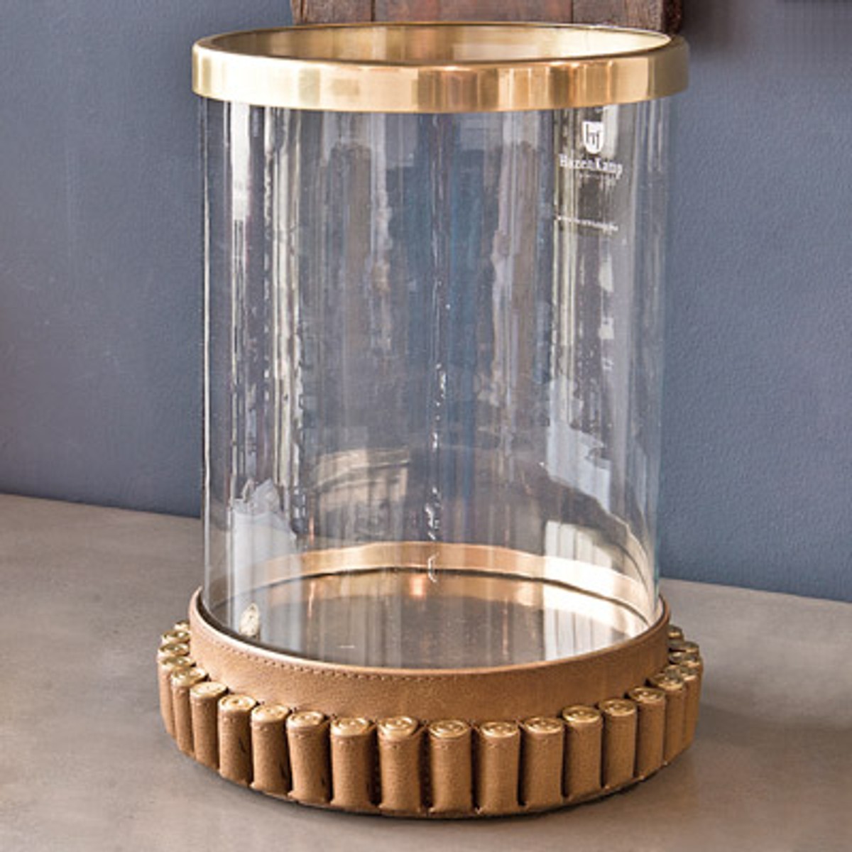 Chandeliers de luxe Casa Padrino en laiton vintage de style cartouches 24 x H. 31 cm - Accessoires de restaurant pour hôtel Hurricane lantern Chandeliers de luxe Casa Padrino en laiton vintage de style cartouches 24 x H. 31 cm - Accessoires de restaurant pour hôtel Hurricane lantern