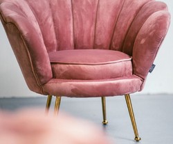 Casa Padrino sillón de terciopelo infantil de diseño rosa / latón 96 x 79 x H. 78 cm - Muebles Infantiles de Lujo