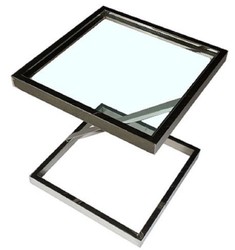 Casa Padrino table d'appoint luxe argent 45 x 45 x H. 50 cm - Table en Acier Inoxydable avec Plateau en Verre - Meubles de Salon