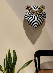 Casa Padrino máscara decorativa de porcelana de lujo búho negro / blanco / oro 32 x 14 x H. 35 cm - Decoración de Pared Moderna Hecha a Mano - Calidad de Primera Clase - Hecho en España