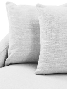 Casa Padrino Luxus Sofa Weiß / Messingfarben 223 x 94 x H. 73 cm - Wohnzimmer Sofa mit 4 Kissen - Luxus Möbel