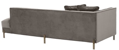 Casa Padrino Luxus Lounge Sofa Grau - Greige / Messingfarben 223 x 95 x H. 68 cm - Linksseitiges Wohnzimmer Sofa mit edlem Samtsoff und 2 Kissen