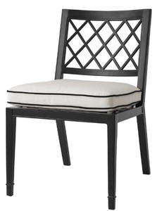 Casa Padrino chaise de salle à manger de luxe noir mat / blanc 53 x 66 x H. 87 cm - Chaise de Cuisine en Aluminium avec Coussin - Meubles de Salle à Manger