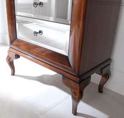 Casa Padrino vetrina neoclassica di lusso marrone 76 x 42 x A. 200 cm - Vetrina con porta a vetro e 2 cassetti a vetro specchio - Mobili per Soggiorno