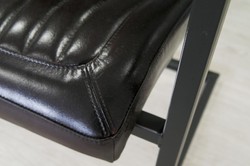 Casa Padrino Luxus Industrial Sessel Luxury Design Arm Chair Esszimmer Stuhl mit Armlehen Armlehn Stuhl Chairs Chair Möbel Furniture Interior Stühle Schwarz Echtes Leder Casa Padrino Luxus Industrial Sessel Luxury Design Arm Chair Esszimmer Stuhl mit Armlehen Armlehn Stuhl Chairs Chair Möbel Furniture Interior Stühle Schwarz Echtes Leder