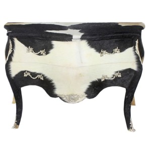 Casa Padrino Barock Kommode Schwarz Weiß Kuhfell Kuh Baroque Chest of Drawers Cow Fur Black White Furniture Interior Möbel Einrichtung Casa Padrino Barock Kommode Schwarz Weiß Kuhfell Kuh Baroque Chest of Drawers Cow Fur Black White Furniture Interior Möbel Einrichtung