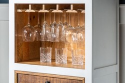 Landhausstil Weinschrank, Massivholz Weinschrank, Landhausstil Barschrank, Country Style Wine Cabinet, Solid Wood Wine Cabinet, Country Style Bar Cabinet