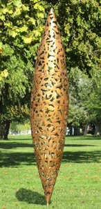 Casa Padrino sculpture de décoration de jardin design cône rouille Ø 40 x H. 200 cm - Figurine de Jardin Fait Main - Décoration de Jardin de Luxe