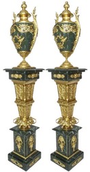 Barock Vasen Set Grün, 2 Porzellan Vasen mit Marmorsäulen, Barock Deko, Baroque Vase Set Green, 2 Porcelain Vases with Marble Pillars, Baroque Decoration