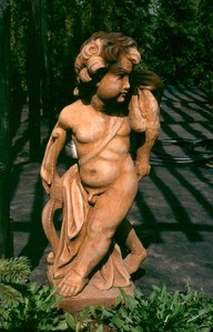Casa Padrino Art Nouveau escultura Cupido 39 x H 81 cm tonos tierra antiguos - decoración barroca del jardín Casa Padrino Art Nouveau escultura Cupido 39 x H 81 cm tonos tierra antiguos - decoración barroca del jardín