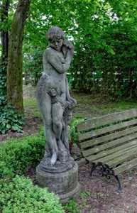 Gran Casa Padrino Art Nouveau escultura mujer con flor estilo antiguo gris 40 x H 140 cm estilo antiguo gris - decoración de jardín barroco - pesado y sólido Gran Casa Padrino Art Nouveau escultura mujer con flor estilo antiguo gris 40 x H 140 cm estilo antiguo gris - decoración de jardín barroco - pesado y sólido