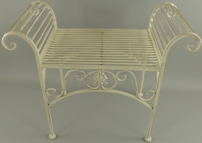 Casa Padrino Art Nouveau garden stool antique cream 68 x 34 x H. 55 cm - Metal stool - Garden & patio furniture