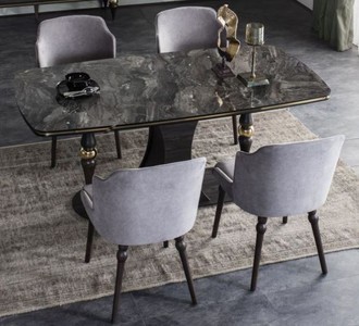 Casa Padrino set da pranzo Art Déco di lusso grigio / nero / ottone - 1 Tavolo da Pranzo con Piano in Vetro Effetto Marmo e 4 Sedie da Pranzo - Mobili da Pranzo Art Deco