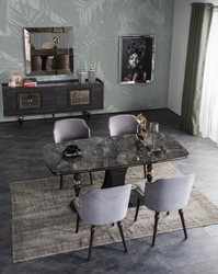 Casa Padrino set da pranzo Art Déco di lusso grigio / nero / ottone - 1 Tavolo da Pranzo con Piano in Vetro Effetto Marmo e 4 Sedie da Pranzo - Mobili da Pranzo Art Deco