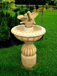 Casa Padrino Art Nouveau garden fountain with decorative pigeons beige Ø 73 x H. 125 cm - Elegant garden fountain - Baroque & Art Nouveau Garden Decoration Fountain
