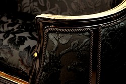 Pompöös di Casa Padrino Luxury Baroque Dog & Cat Bed Deluxe Bouquet nero / Oro di Harald Glööckler Pompöös di Casa Padrino Luxury Baroque Dog & Cat Bed Deluxe Bouquet nero / Oro di Harald Glööckler