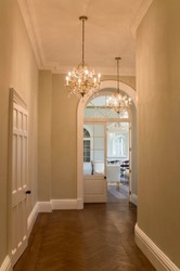 Barock Kristall Kronleuchter Silber Gold Barockstil Kronleuchter Prunkvoller Kronleuchter Baroque Crystal Chandelier Silver Gold Baroque Style Chandelier Ornate Chandelier