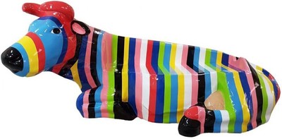 Casa Padrino panca di design mucca con strisce multicolore 200 x A. 98 cm - Panca da giardino mucca scultura resistente alle intemperie - Accessori per la decorazione di giardini e terrazze