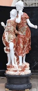Casa Padrino sculpture Art Nouveau en marbre avec piédestal dansant femmes blanc / rouge / beige / noir 77 x 60 x H. 192 cm - Accessoires de décoration de jardin et terrasse de luxe