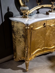 Casa Padrino Luxus Barock Möbel Set Sideboard mit Spiegel Weiß / Gold - Prunkvoller Massivholz Schrank mit elegantem Wandspiegel - Möbel im Barockstil