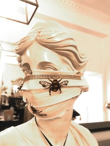 Luxus Maske Casa Padrino Designer Masken Behelfsmaske Nasenmaske Mundschutz Mundmaske Mask Luxury Barock Baroque Bling Bling Glitzersteine Rhinstones Schwarz Silber Silver Black Luxus Maske Casa Padrino Designer Masken Behelfsmaske Nasenmaske Mundschutz Mundmaske Mask Luxury Barock Baroque Bling Bling Glitzersteine Rhinstones Schwarz Silber Silver Black
