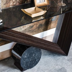Casa Padrino consola de diseño marrón oscuro / negro - Diferentes Tamaños de Mesa - Consola con tapa de vidrio - Muebles de salón modernos - Colección de Lujo