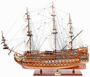 Casa Padrino vaisseau amiral San Felipe avec support en bois massif marron 95 x 29 x H. 90 cm - Bateau décoratif fait main bateau en bois bateau à voile navire de guerre - Accessoires de Décoration