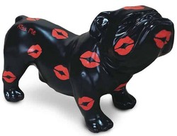 Casa Padrino figura decorativa de diseño perro buldog negro / rojo 57 x 25 x A. 35 cm - Escultura decorativa resistente a la intemperie - Decoración de Sala de Estar