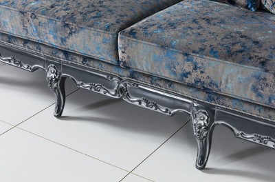 Casa Padrino Luxus Barock Sofa Grau / Blau / Grau 224 x 103 x H. 110 cm - Edles Wohnzimmer Sofa mit elegantem Muster und dekorativen Kissen - Barockstil Wohnzimmer Möbel