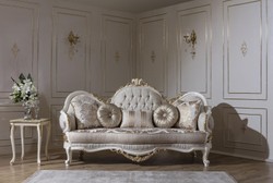 Luxus Barock Wohnzimmer Sofa Grau Weiß Gold Luxury Baroque Living Room Sofa Gray White Gold