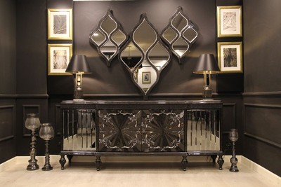 Barock Sideboard mit Spiegel Barock Schrank Barock Wohnzimmerschrank Baroque Sideboard with Mirror Baroque Cabinet Baroque Living Room Cabinet