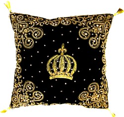 Luxus Kissen Pompöös by Casa Padrino Harald Glööckler Pailletten Barock Luxus Extravangant Baroque Cushion Pillow Pailletten Luxus Kissen Pompöös by Casa Padrino Harald Glööckler Pailletten Barock Luxus Extravangant Baroque Cushion Pillow Pailletten